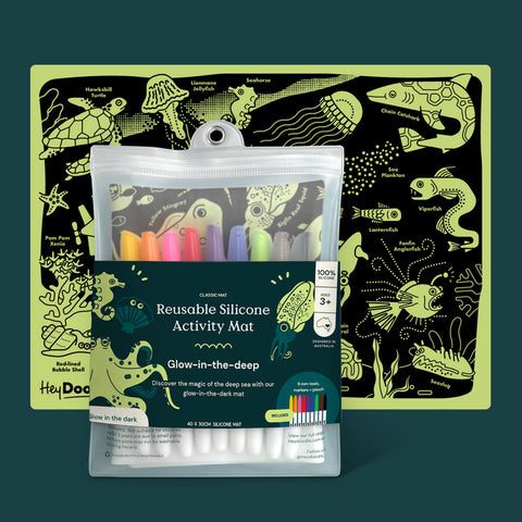 Glow-in-the-deep Classic Colouring & Doodle Mat